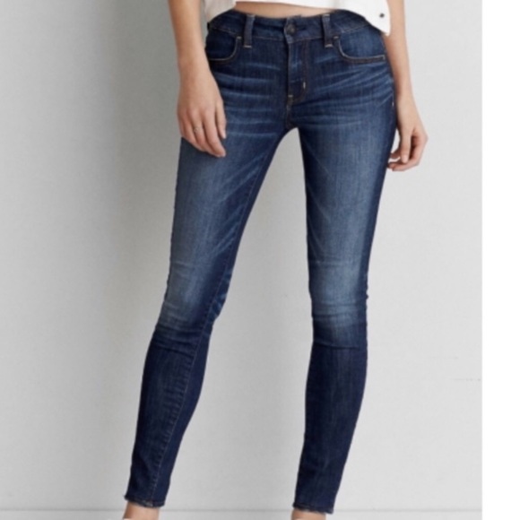 American Eagle Outfitters Denim - American Eagle Skinny Jeans Size 4 Dark Wash Denim